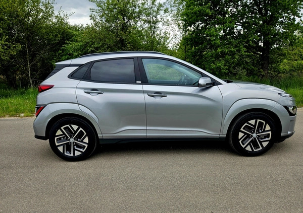 Hyundai Kona cena 99900 przebieg: 13200, rok produkcji 2021 z Pabianice małe 191